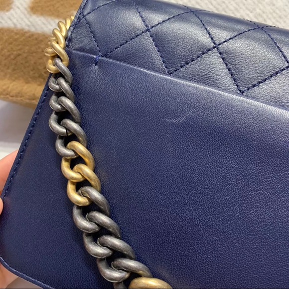 Chanel Flap Bag - Picture 7 of 8